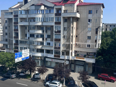 Spatiu Ultracentral pentru birouri, Judecatoria Craiova 91,17mp!