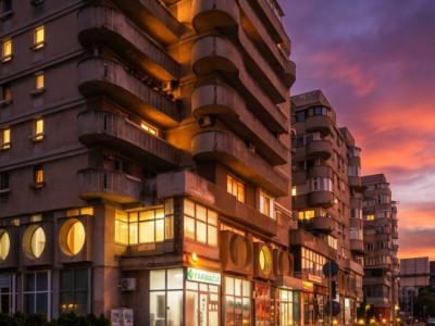 Spatiu  ultracentral, vedere pasaj, acces separat, luminos si primitor 1390eur!