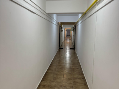 Garsoniera, centrala proprie, parcare, lift, bloc nou 64.900Euro!