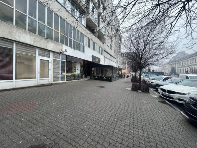 Spatiu comercial Stradal ultracentral 100mp A.I.Cuza !