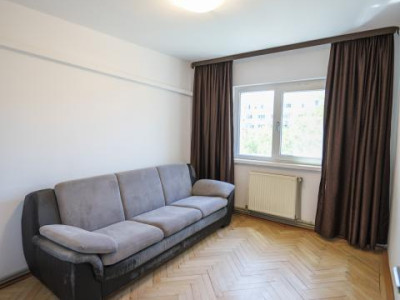 3 camere decomandat, 2 bai, etaj 2 din 4 zona Billa, Maria Tanase